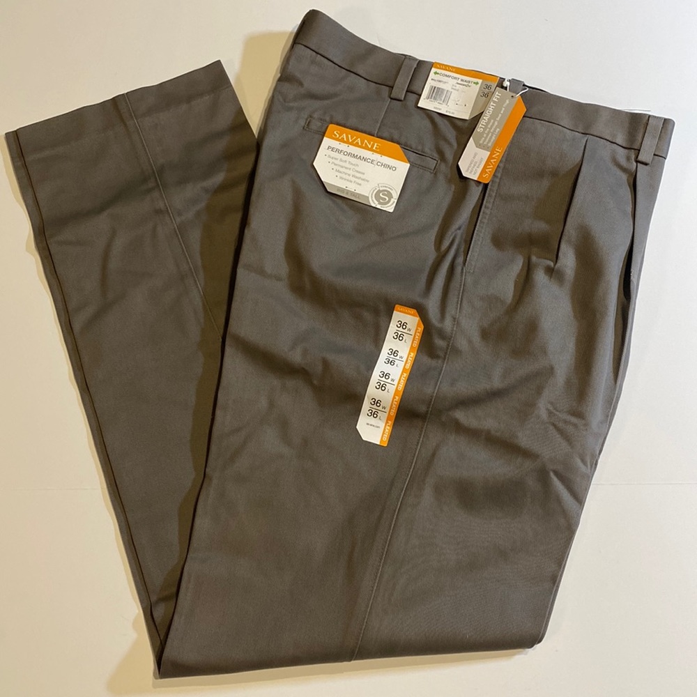 Savane SZ 36 x 36 Pleated Straight Fit Performance Chino Pants New D31